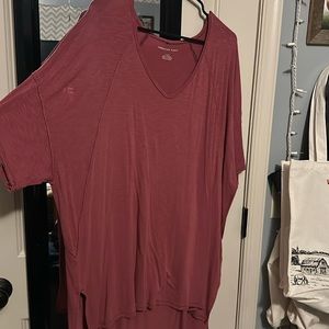 American Eagle Outfitters V-Neck Dolman Sleeve Blouse in Dusty Rose